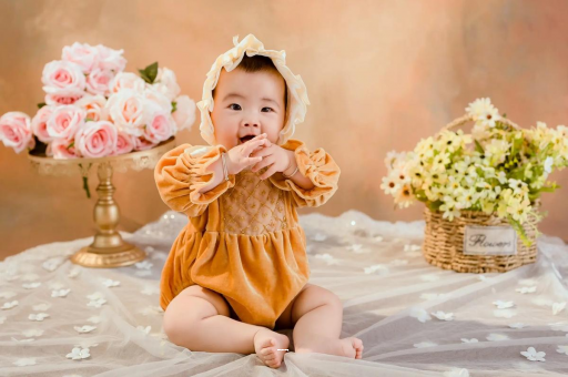 防城港宝宝几岁可以喝纯牛奶